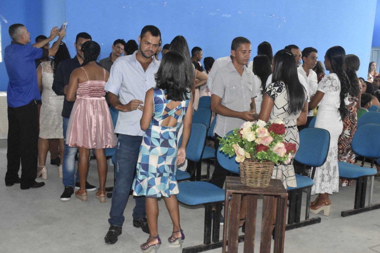 Camacã: II Casamento Comunitário realiza o sonho de dezenas de casais
